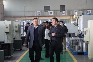 北京航空航天大学发动机研究院教授莅临博盈轴承考察交流